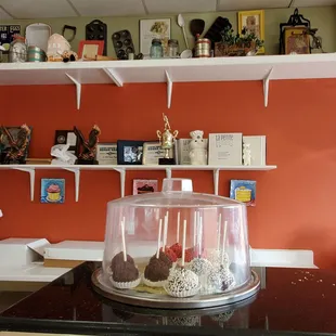 Cake pops.   9/25/2020