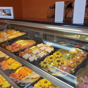 Cookies and Halloween cookies.  9/25/2020