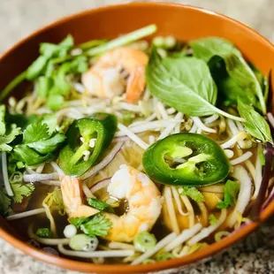 Shrimp Pho Large Size -(takeout)