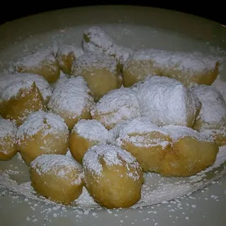 Zeppolis