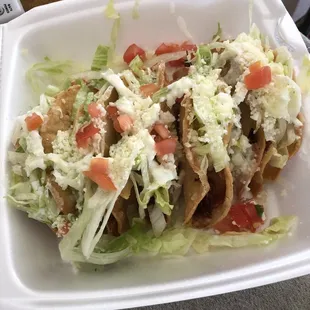 Chicken hard tacos