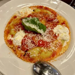 Ravioli Pomodoro