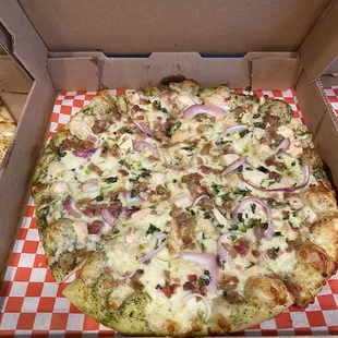 Pesto Chicken Pizza