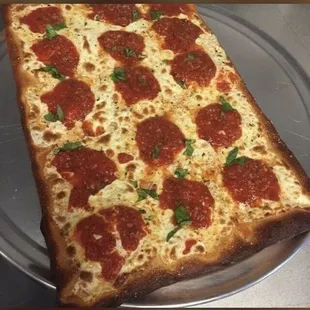 GRANDMA PIZZA