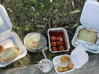 Rosa's Pizza