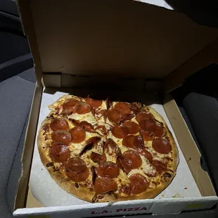 Medium loaded pepperoni pizza