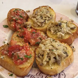 The bruschetta at La Pizzeria. Simply the best!