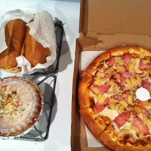 Pizza dinner deal, Hawaiian style large pizza, garlic bread, and lasagna :)
