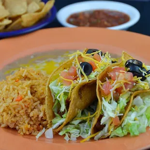 a plate of mexican food