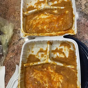 This was another entree after it was tossed so wildly, that we found it OUTSIDE the container and inside the bag.  Such a waste of food :(.