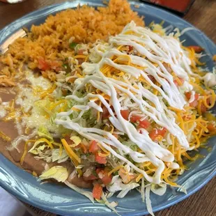 2 Taquitos A/C Lunch *mexican style