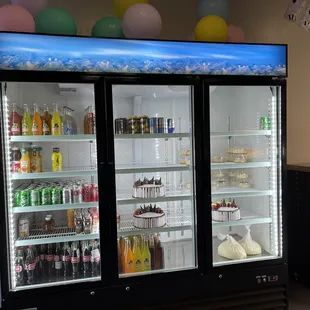 Cakes, masa, flan, drinks