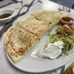 Super quesadilla