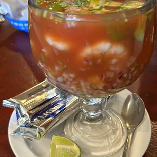 drink, oysters and mussels