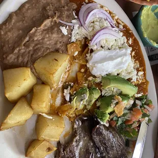 Chiliquiles w/ asada