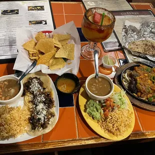 mexican food and drinks