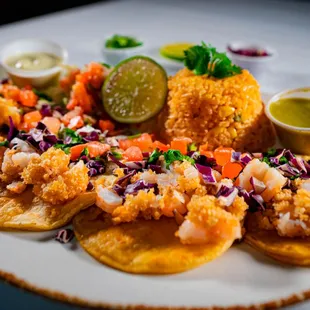 SEAFOOD STREET TACOS