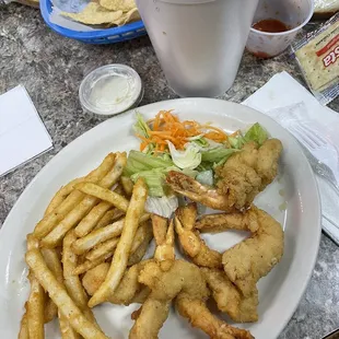 Fried shrimp plate