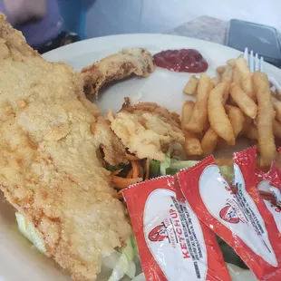 2 piece fish, freshly fried!!