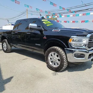 LA PLAYITA AUTO SALES Inc 2419 E TULARE AVE CA 93274
559 685-1825