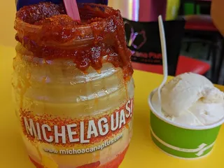 La Michoacana Plus - Visalia