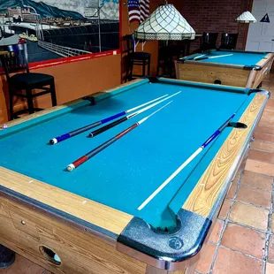 Pool table