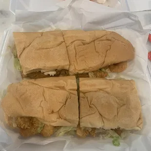 14in fried shrimp add fried fish no tomato, easy lettuce. As you can see they didn&apos;t hold the tomato Lol