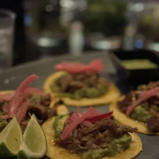 The tacos de carnitas were fire!