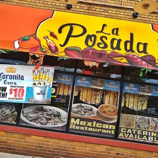 the outside of a restaurant