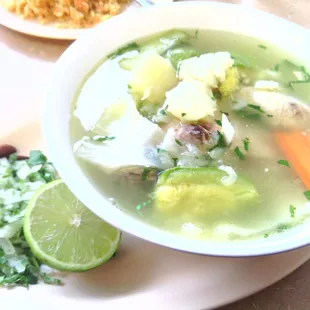 Caldo de pollo