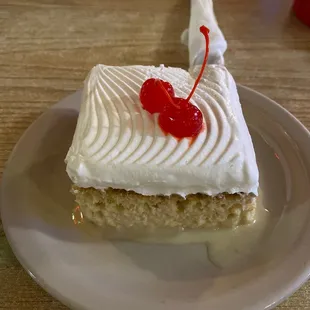 Tres leches cake