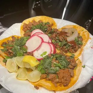 Asada and chorizo tacos