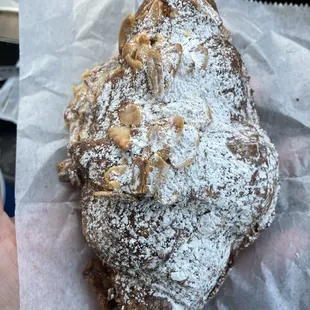 Almond croissant