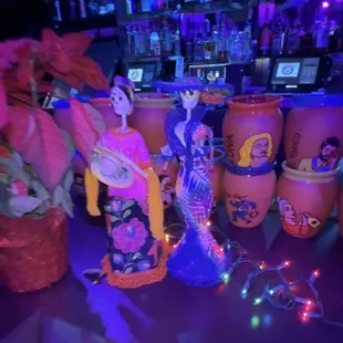 interior, oysters and mussels