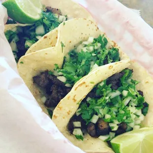 tacos de carne asada