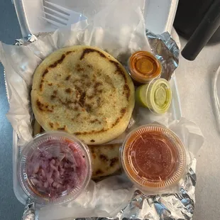King Pupusa Plate (mixed)