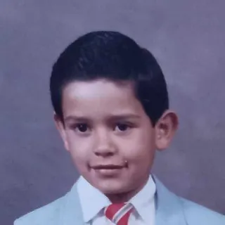 Hector H.
