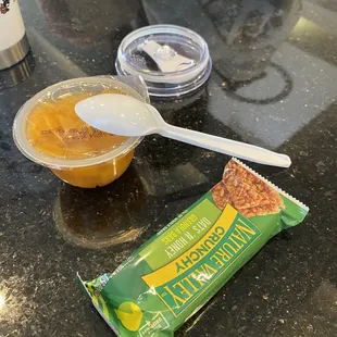 The &quot;hot breakfast&quot;