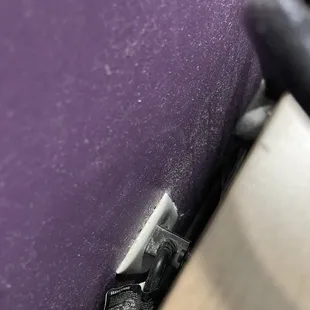 Major dust obviously not cleaned