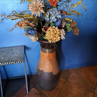 a vase of flowers