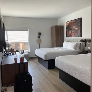 Room with bad air conditioner