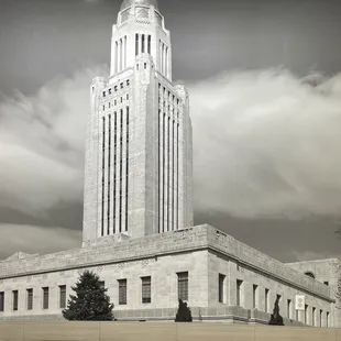 Picture of Nebraska's Capitol building behind check in counter