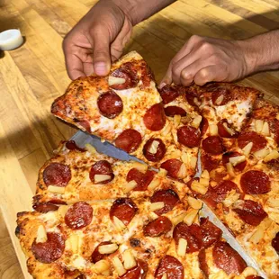 Omar's Favorite Pizza