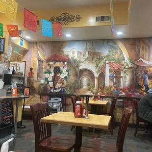 Good mole and decor!!