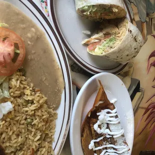 Tinga burrito, tamale