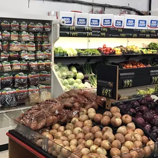 the produce section of a grocery store