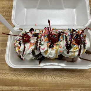 an ice cream sundae
