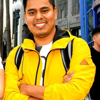 J D.