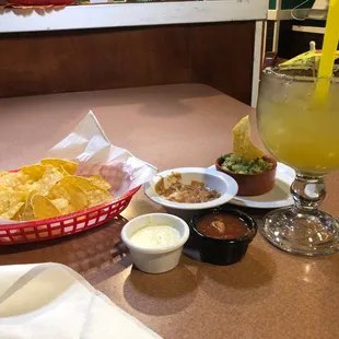 Margarita chips and guac- delicious food and great service!