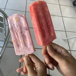 Guava and mixed fruit with yogurt paletas
